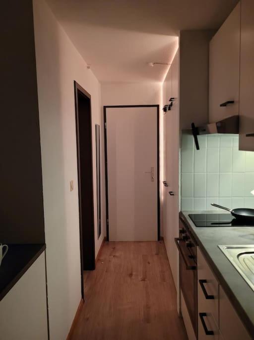 Watt'ne Bude In Apartment *